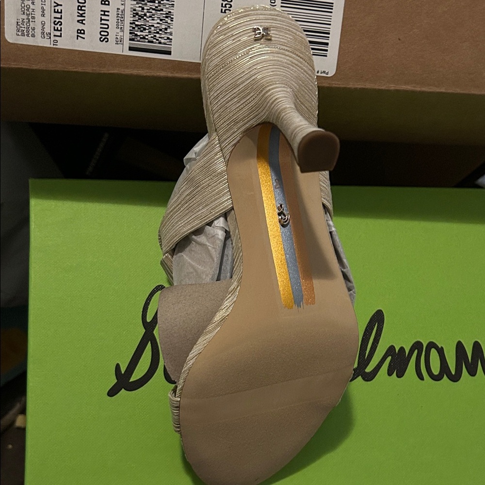 Sam Edelman Metallic Gold Knotted Mule Heels - Picture 2 of 3